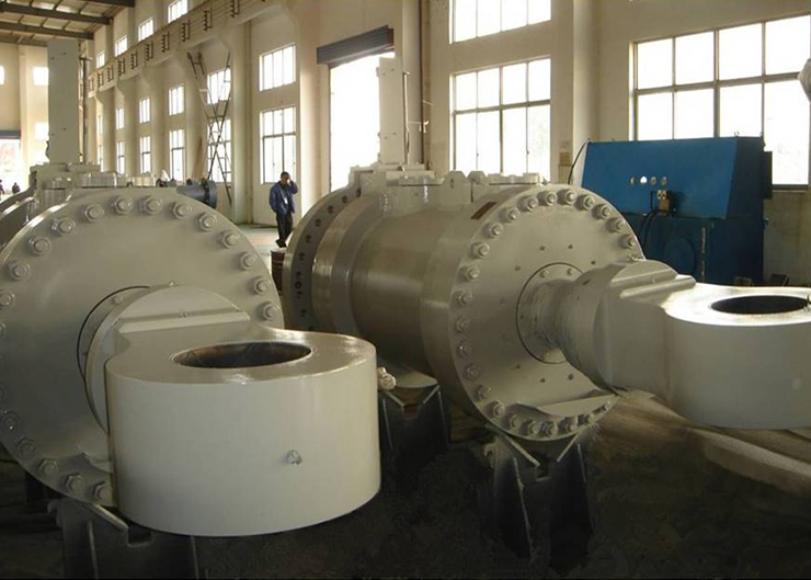 溪洛渡電站水輪機接力器，單機容量70萬千瓦