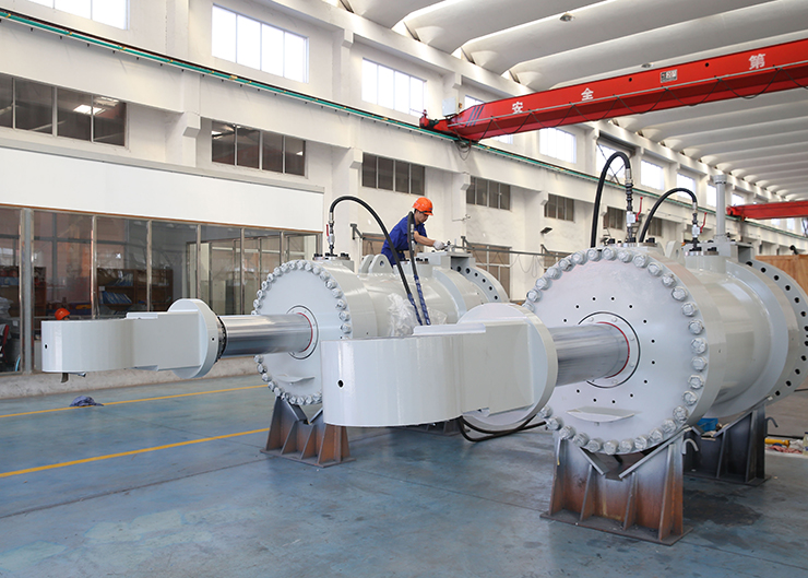 烏東德電站水輪機接力器，單機容量85萬千瓦